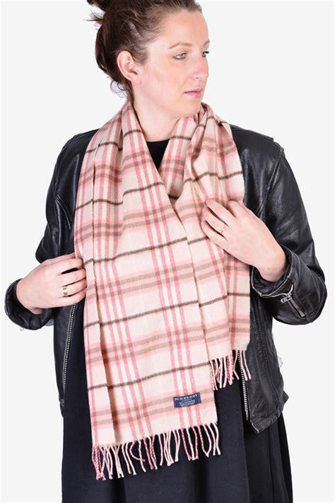 pink Burberry scarf outfit